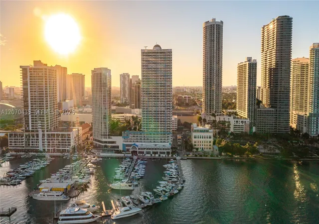 Photo 2 of Condo for sale at 1750 N Bayshore Dr #2202, Miami, FL 33132 | MLS# A12070435 | Listing updated on 2026-09-08