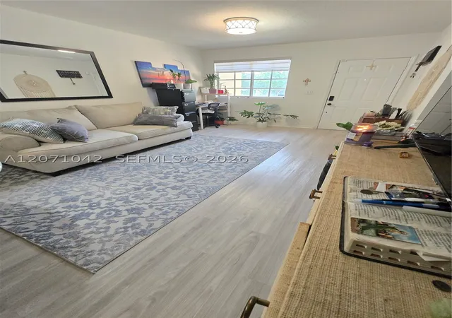 Listing Photo 4 - Condo for sale in building located at 7205 Nw 173Rd Dr, Miami, FL 33015 - Unit #604-6