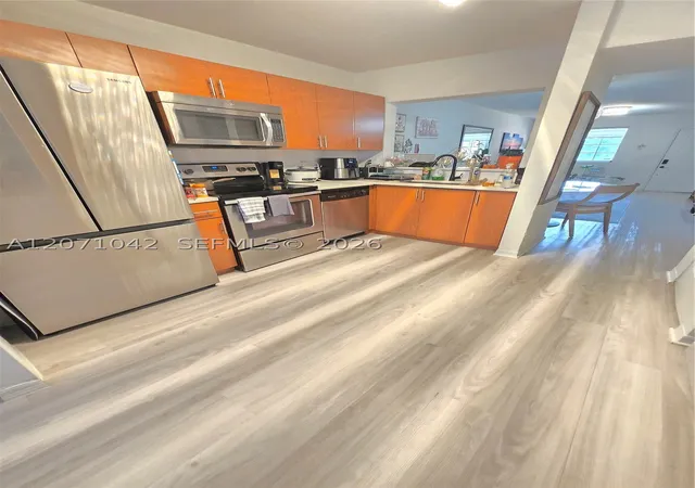 Listing Photo 5 - Condo for sale in building located at 7205 Nw 173Rd Dr, Miami, FL 33015 - Unit #604-6