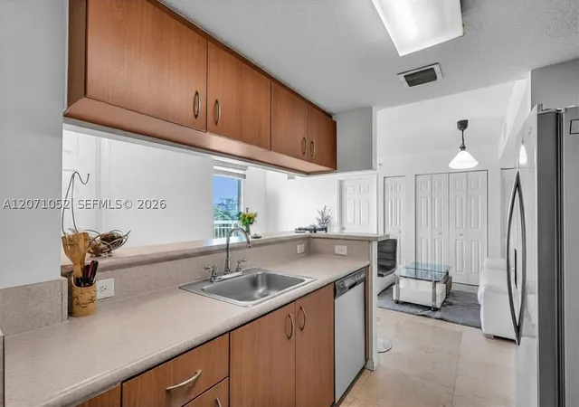 Photo 4 of Condo for sale at 816 Nw 11Th St #607, Miami, FL 33136 | MLS# A12071052 | Listing updated on 2026-09-02