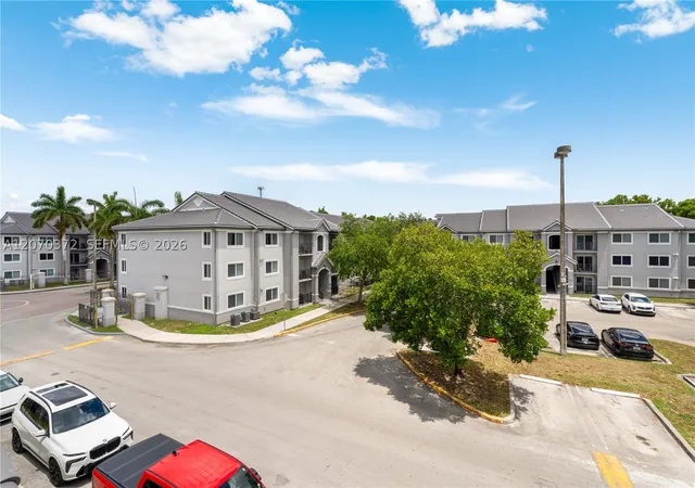 Photo 2 of Condo for sale at 15410 Sw 284th St #8301, Homestead, FL 33033 | MLS# A12070372 | Listing updated on 2026-09-02