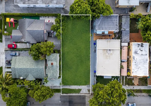 Photo 1 of Land for sale at 315 Sw 14th Ave, Miami, FL 33135 | MLS# A12070798 | Listing updated on 2026-09-10