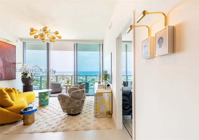 Photo 3 of Condo for sale at 501 West Ave #3404, Miami Beach, FL 33139 | MLS# A12070118 | Listing updated on 2026-09-10