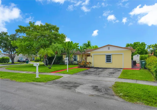Photo 3 of Single family home for sale at 12900 Sw 81st St, Miami, FL 33183 | MLS# A12071294 | Listing updated on 2026-09-01