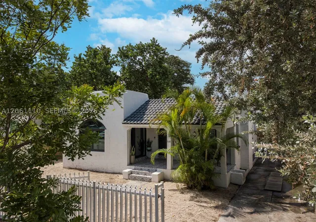 Photo 2 of Single family home for sale at 1644 Sw 9th St, Miami, FL 33135 | MLS# A12061110 | Listing updated on 2026-09-12