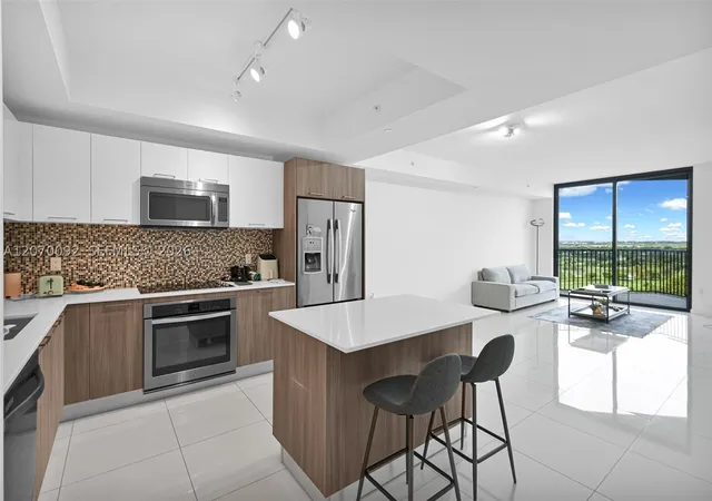 Photo 1 of Condo for sale at 5300 Paseo Blvd #1410, Doral, FL 33166 | MLS# A12070092 | Listing updated on 2026-09-03