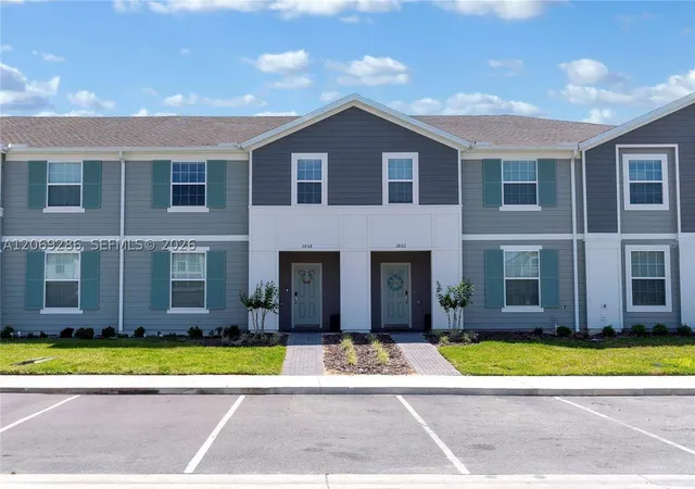 Photo 1 of Condo for sale at 3850 Lana Ave, Davenport, FL 33897 | MLS# A12069286 | Listing updated on 2026-09-01