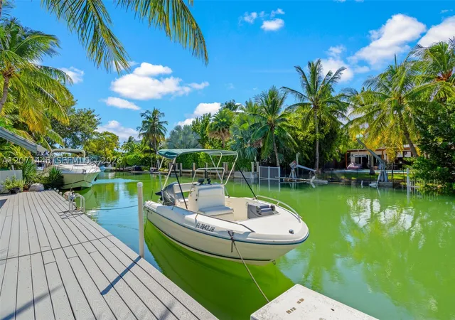 Photo 3 of Single family home for sale at 7970 Hawthorne Ave, Miami Beach, FL 33141 | MLS# A12071445 | Listing updated on 2026-09-18