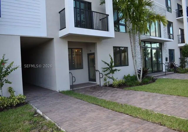 Photo 1 of Condo for sale at 4640 Nw 84 #16, Doral, FL 33166 | MLS# A12071682 | Listing updated on 2026-09-09