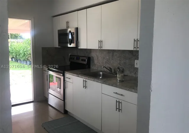Photo 3 of Sale Pending at 21625 Sw 109th Ave, Miami, FL 33170 | MLS# A12071604 | Listing updated on 2026-09-08