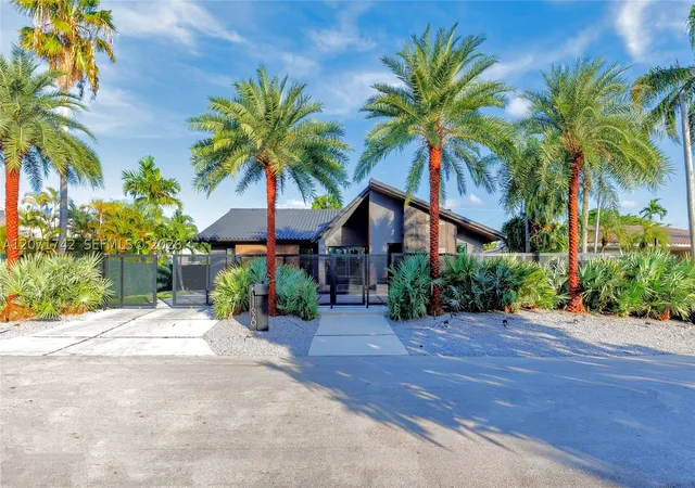 Photo 1 of Single family home for sale at 11620 Ne 20th Dr, North Miami, FL 33181 | MLS# A12071742 | Listing updated on 2026-09-10