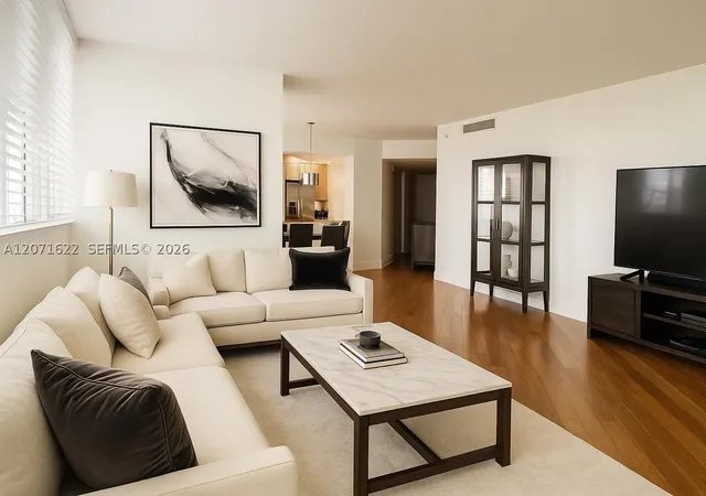 Photo 3 of Condo for sale at 6422 Collins Ave #501, Miami Beach, FL 33141 | MLS# A12071622 | Listing updated on 2026-09-23