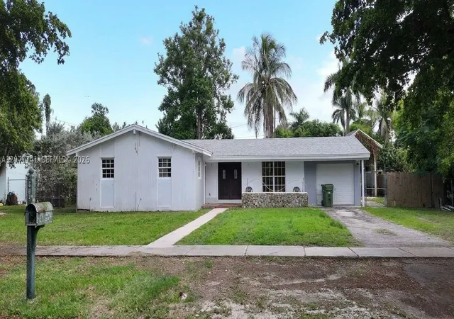 Photo 1 of Sale Pending at 504 Nw 23rd St, Homestead, FL 33030 | MLS# A12071741 | Listing updated on 2026-09-10
