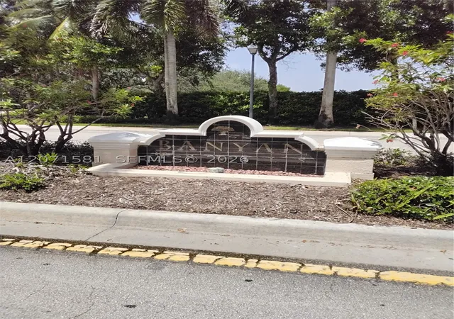 Photo 3 of Townhouse for sale at 3642 Asperwood Cir, Coconut Creek, FL 33073 | MLS# A12071581 | Listing updated on 2026-09-03