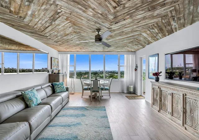 Photo 4 of Condo for sale at 5600 Collins Ave #11S, Miami Beach, FL 33140 | MLS# A12071976 | Listing updated on 2026-08-27
