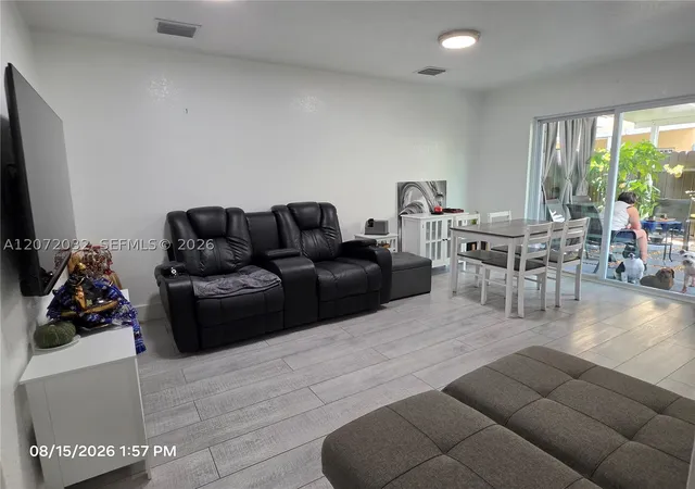 Photo 4 of Townhouse for sale at 11424 Nw 94Th Pl #7, Hialeah Gardens, FL 33018 | MLS# A12072032 | Listing updated on 2026-09-24