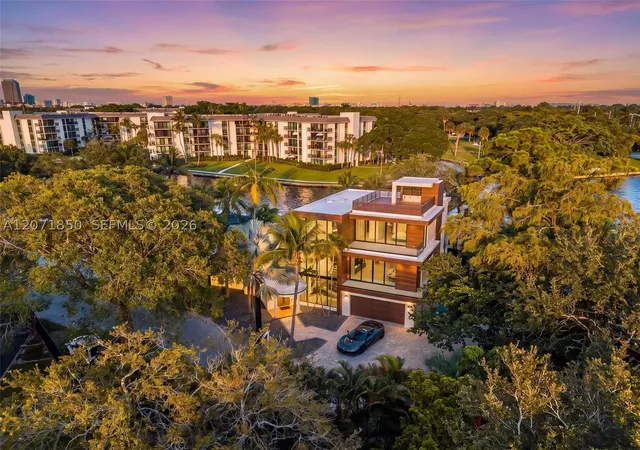 Photo 3 of Single family home for sale at 1030 Sw 14th Ter, Fort Lauderdale, FL 33312 | MLS# A12071850 | Listing updated on 2026-09-14
