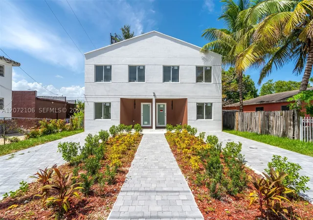 Photo 1 of Single family home for sale at 1629 Nw 40th St, Miami, FL 33142 | MLS# A12072106 | Listing updated on 2026-08-31