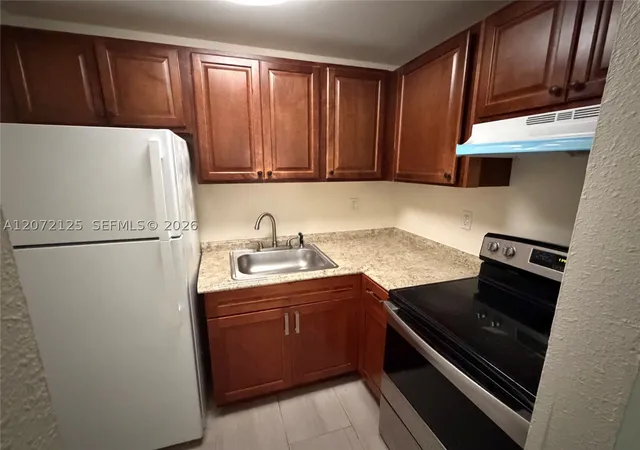 Photo 3 of Condo for sale at 241 Se 9Th Ave #109, Pompano Beach, FL 33060 | MLS# A12072125 | Listing updated on 2026-10-05