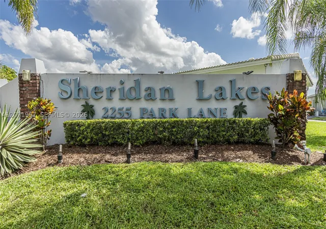 Photo 2 of Condo for sale at 2223 Park Ln #314, Hollywood, FL 33021 | MLS# A12071957 | Listing updated on 2026-09-01