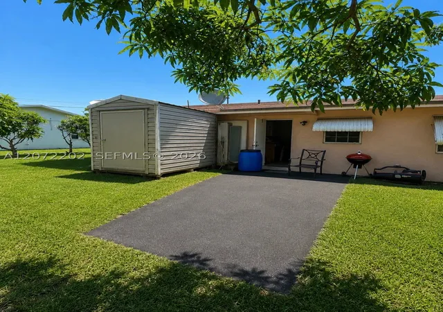 Photo 3 of Sale Pending at 2221 Nw 30th Way, Fort Lauderdale, FL 33311 | MLS# A12072202 | Listing updated on 2026-09-08