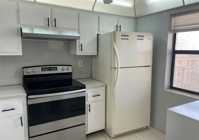 Photo 3 of Condo for sale at 2711 Nw 104th Ave #404, Sunrise, FL 33322 | MLS# A12072102 | Listing updated on 2026-09-10