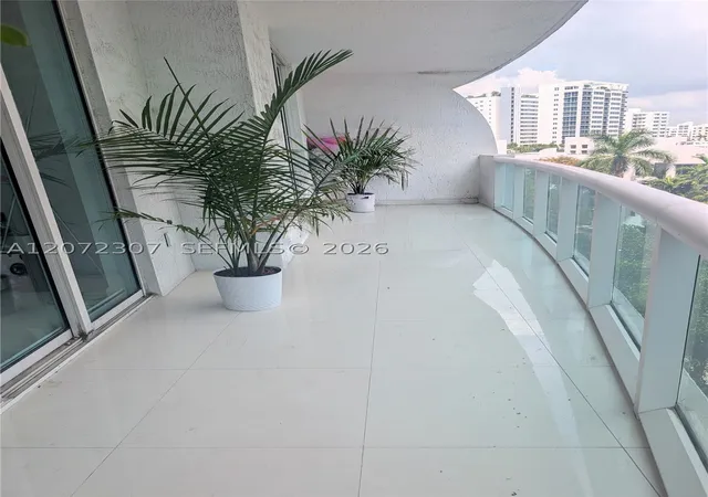 Photo 3 of Condo for sale at 7900 Harbor Island Dr #505, North Bay Village, FL 33141 | MLS# A12072307 | Listing updated on 2026-09-14