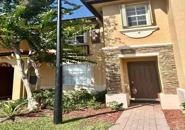 Photo 2 of Condo for sale at 3355 Ne 13th Cir Dr #105-28, Homestead, FL 33033 | MLS# A12072317 | Listing updated on 2026-09-15