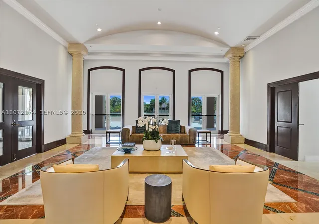 Listing Photo 5 - Condo for sale in building located at 765 Crandon Blvd, Key Biscayne, FL 33149 - Unit #603