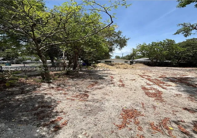 Photo 3 of Land for sale at 301 Ne 58 St, Miami, FL 33137 | MLS# A12070912 | Listing updated on 2026-09-10