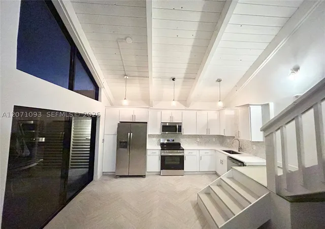Photo 3 of Condo for sale at 1605 S Us Hwy 1 #8H, Jupiter, FL 33477 | MLS# A12071093 | Listing updated on 2026-09-02