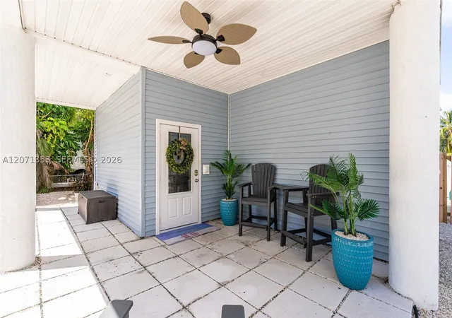 Photo 4 of Single family home for sale at 21 Mockingbird Rd, Key Largo, FL 33037 | MLS# A12071353 | Listing updated on 2026-09-18
