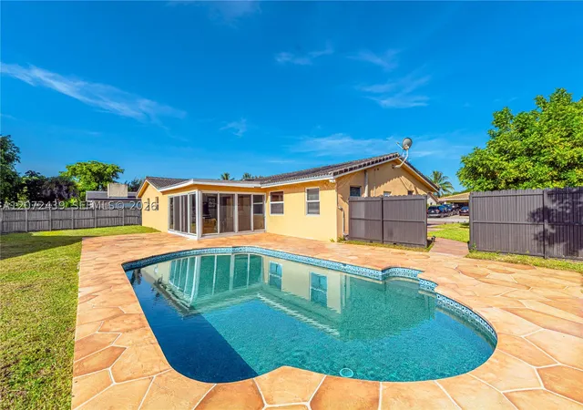 Photo 2 of Single family home for sale at 3731 Nw 109th Ave, Coral Springs, FL 33065 | MLS# A12072439 | Listing updated on 2026-09-04