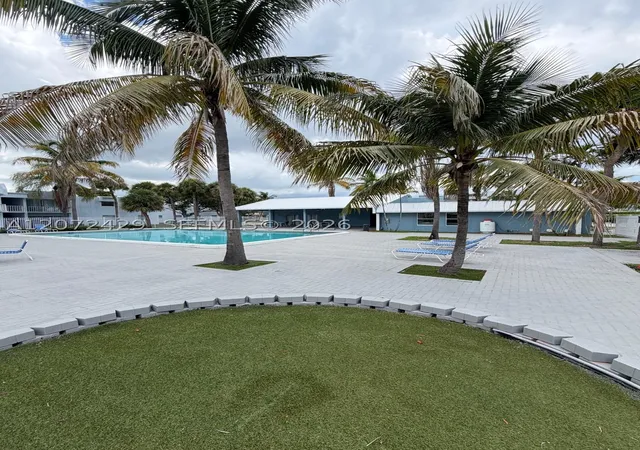 Photo 2 of Condo for sale at 411 Executive Center Dr #109, West Palm Beach, FL 33401 | MLS# A12072429 | Listing updated on 2026-08-31