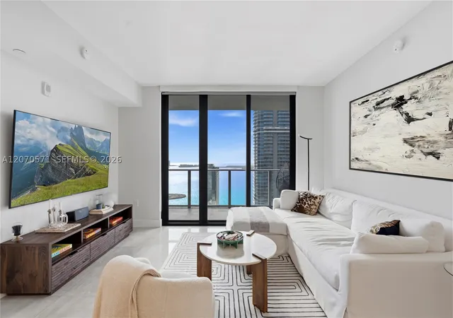 Photo 2 of Sale Pending at 1010 Brickell Ave #3903, Miami, FL 33131 | MLS# A12070571 | Listing updated on 2026-09-10