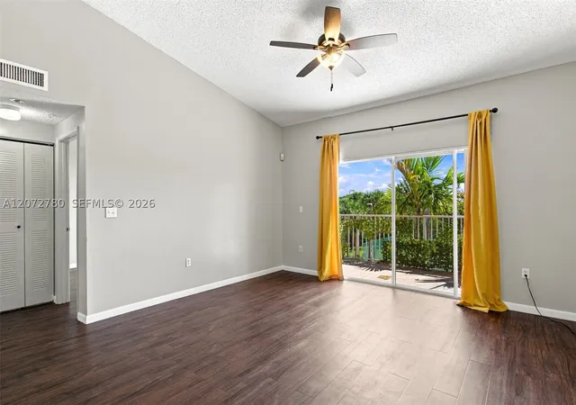 Photo 3 of Condo for sale at 6976 Sw 39th St #G304, Davie, FL 33314 | MLS# A12072780 | Listing updated on 2026-09-09
