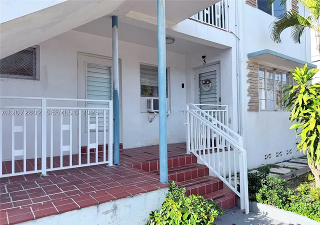 Photo 2 of Condo for sale at 500 77th St #3, Miami Beach, FL 33141 | MLS# A12072802 | Listing updated on 2026-09-01