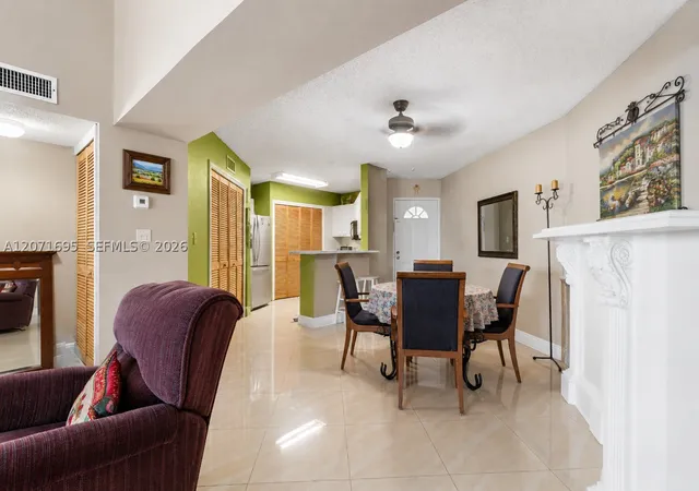 Listing Photo 4 - Condo for sale in building located at 6276 Nw 186Th St, Miami, FL 33015 - Unit #305