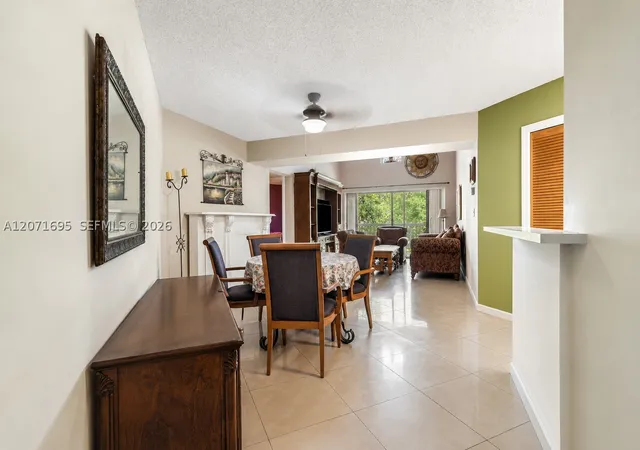 Listing Photo 5 - Condo for sale in building located at 6276 Nw 186Th St, Miami, FL 33015 - Unit #305