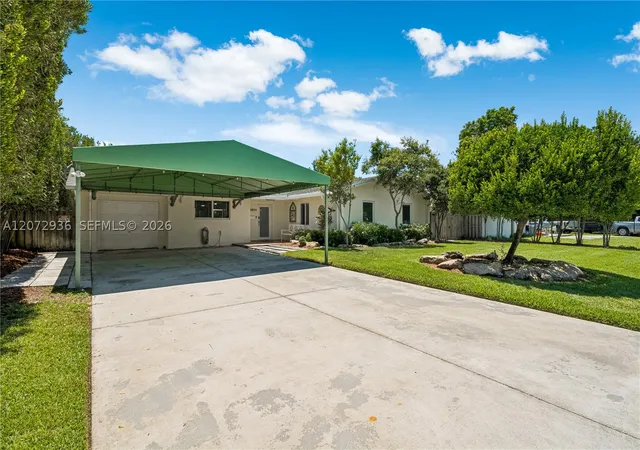Photo 2 of Sale Pending at 19511 Sterling Dr, Cutler Bay, FL 33157 | MLS# A12072936 | Listing updated on 2026-09-03
