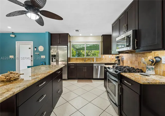 Photo 3 of Sale Pending at 19511 Sterling Dr, Cutler Bay, FL 33157 | MLS# A12072936 | Listing updated on 2026-09-03