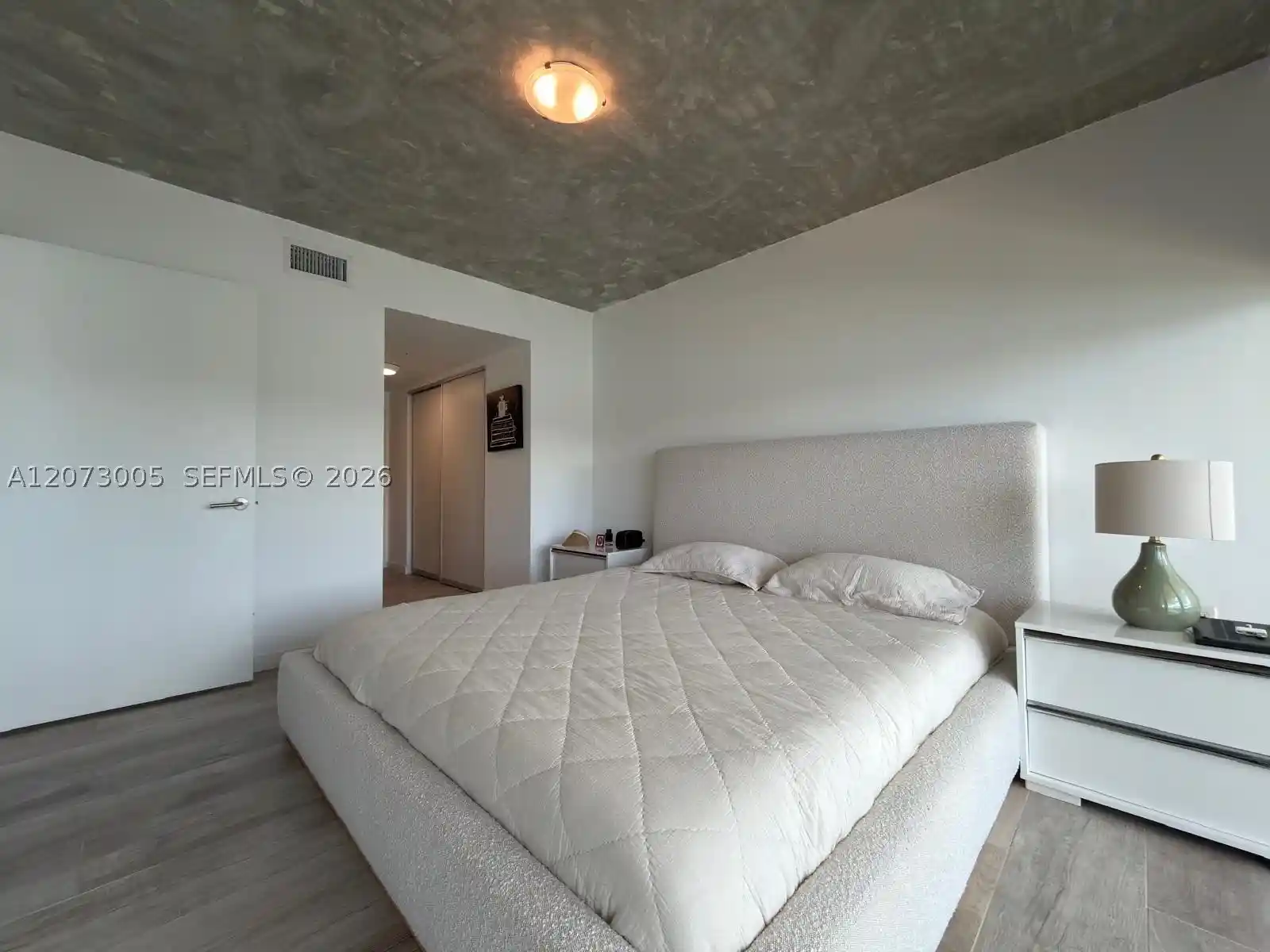 Listing Photo 11 - Condo for sale in building located at 6620 Indian Creek Dr, Miami, FL 33141 - Unit #209
