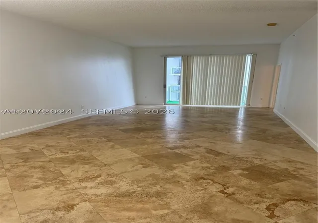 Listing Photo 5 - Condo for sale in building located at 5091 Nw 7Th St, Miami, FL 33126 - Unit #615