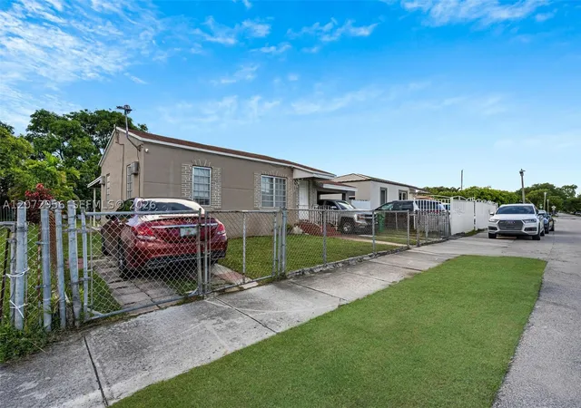 Photo 3 of Sale Pending at 2364 Sw 14th St, Miami, FL 33145 | MLS# A12072956 | Listing updated on 2026-09-01