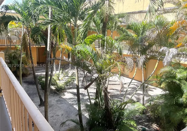 Photo 2 of Condo for sale at 17901 Nw 68th Ave #T207, Hialeah, FL 33015 | MLS# A12072958 | Listing updated on 2026-09-16