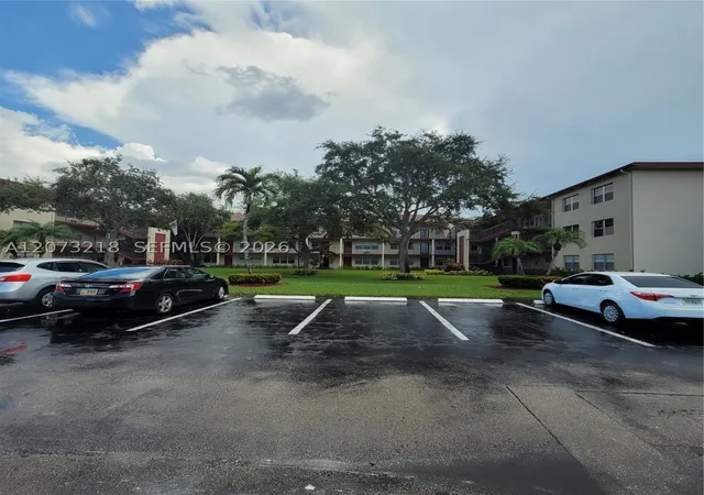 Photo 3 of Condo for sale at 151 Sw 134th Way #212N, Pembroke Pines, FL 33027 | MLS# A12073218 | Listing updated on 2026-08-29