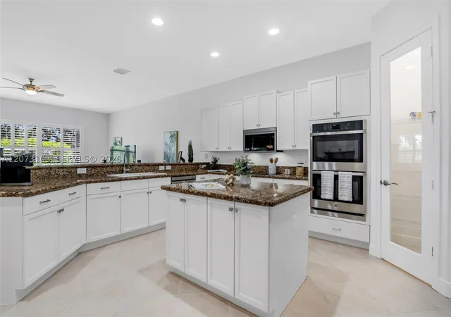 Photo 3 of Sale Pending at 15190 Sw 34th St, Davie, FL 33331 | MLS# A12073105 | Listing updated on 2026-09-08