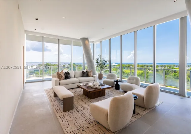 Listing Photo 2 - Condo for sale in Grove at Grand Bay (Sth Twr) located at 2675 S Bayshore Dr, Miami, FL 33133 - Unit #602S
