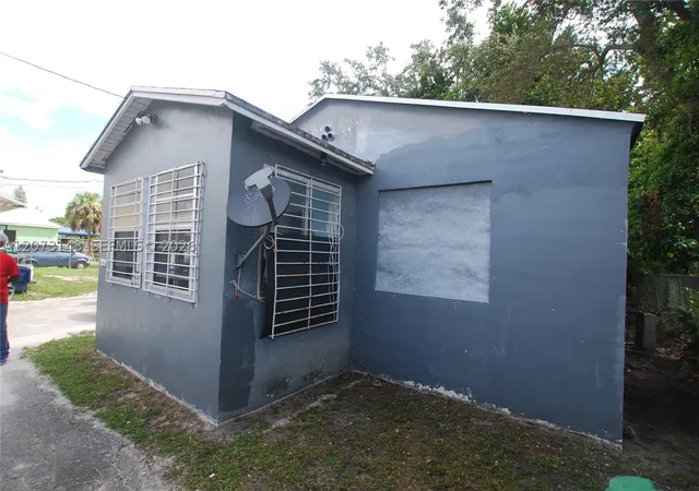 Photo 4 of House for sale at 4769 Nw 17Th Ave, Miami, FL 33142 | MLS# A12073143 | Listing updated on 2026-10-02