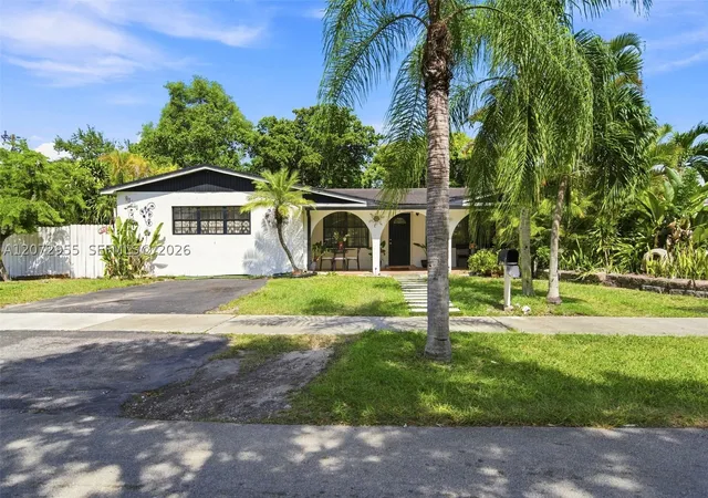 Photo 2 of Single family home for sale at 20001 Ranch Rd, Cutler Bay, FL 33189 | MLS# A12072955 | Listing updated on 2026-09-22